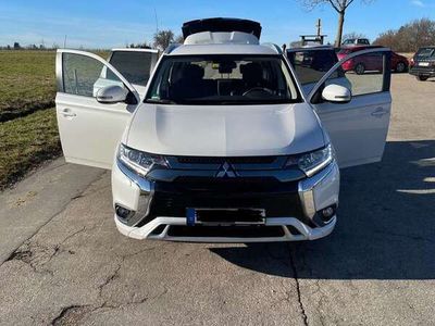 gebraucht Mitsubishi Outlander P-HEV Basis Spirit 4WD