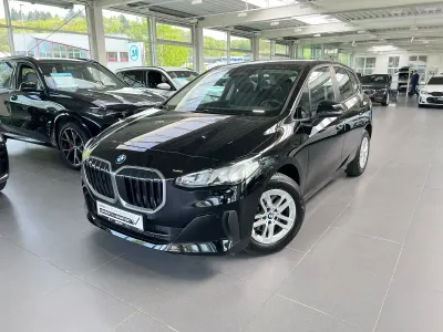 Gebraucht BMW 218 Active Tourer Performance 136 PS (100 kW) 2022 Schwarz Van / Kleinbus