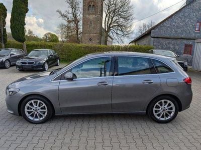 Usata Mercedes B200 Progressive 150 CV (110 kW) 2019 Grigio Monovolume