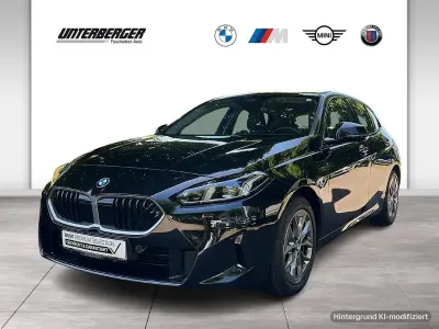 Gebraucht BMW 120 Sport Line 156 PS (114 kW) 2025 Schwarz Kleinwagen