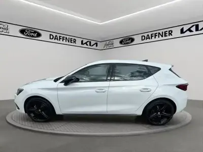 Brugt Seat Leon Black Edition 150 HK (110 kW) 2025 Hvid Sedan