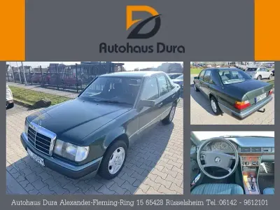 Brugt Mercedes E200 118 HK (86 kW) 1989 Grøn Sedan