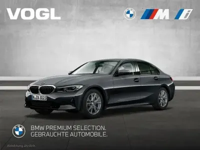 Gebraucht BMW 330 Sport Line 286 PS (210 kW) 2022 Grau Limousine