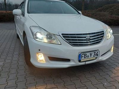 Weiß Gebraucht 2008 Toyota Crown Limousine | 10.500 €