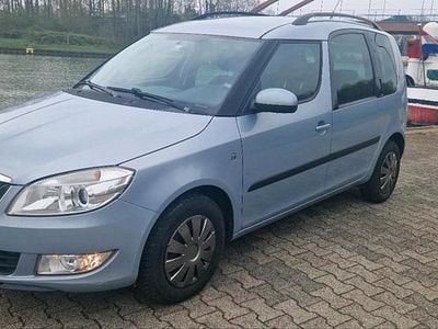 Second-hand Skoda Roomster 86 CP (63 kW) 2010 Argintiu Monovolum