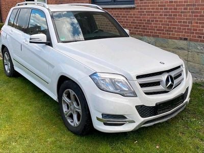 Gebraucht Mercedes GLK220 170 PS (125 kW) 2014 Weiß SUV