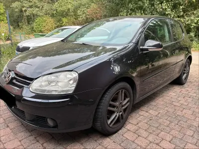 Gebraucht VW Golf VI 105 PS (77 kW) 2008 Schwarz Kleinwagen