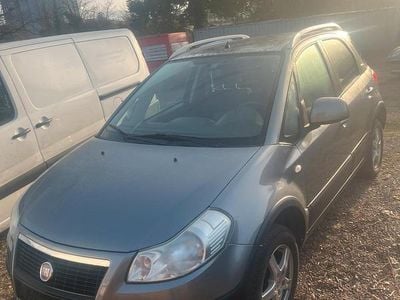 Gebraucht Fiat Sedici 107 PS (78 kW) 2009 Silber SUV