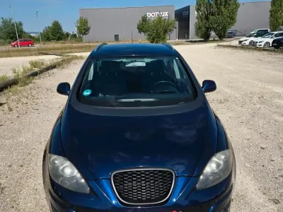 Gebraucht Seat Altea 160 PS (117 kW) 2010 Blau Kleinwagen