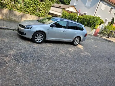 Gebraucht VW Golf VI Match 140 PS (102 kW) 2012 Grau Kombi