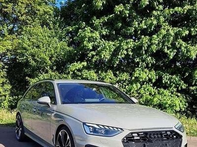 Używany Audi A4 S-Line 245 KM (180 kW) 2020 Szary Kombi