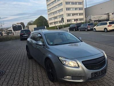 Usata Opel Insignia Edition 160 CV (117 kW) 2011 Argento Station wagon