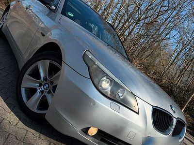 Gebraucht BMW 525 170 PS (125 kW) 2006 Silber Limousine