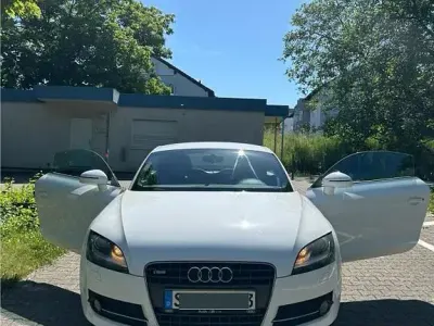 Gebraucht Audi TT Design 160 PS (117 kW) 2008 Weiß Coupé