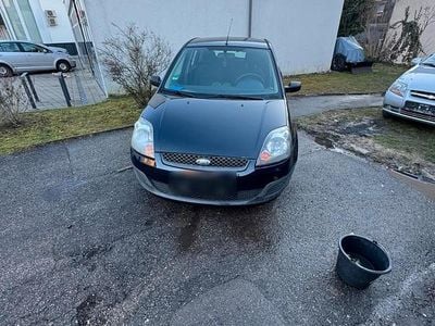 Gebraucht Ford Fiesta 80 PS (58 kW) 2006 Blau Kleinwagen