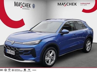 Gebraucht VW T-Roc Life 150 PS (110 kW) 2025 Celestial blue metallic SUV