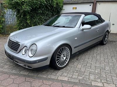 Mercedes CLK230