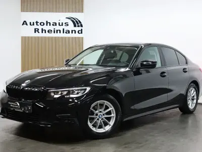 Gebraucht BMW 318 Advantage 150 PS (110 kW) 2019 Schwarz Limousine