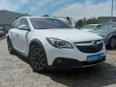 Gebraucht Opel Insignia Country Tourer Basis 170 PS (125 kW) 2016 Weiß Kombi