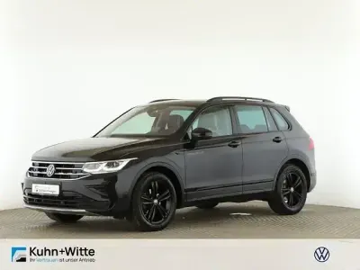 Gebraucht VW Tiguan Sport 150 PS (110 kW) 2023 Deep black perleffekt SUV