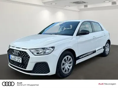 Gebraucht Audi A1 Sportback 95 PS (69 kW) 2026 Cortinaweiß Kleinwagen