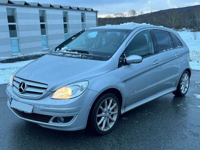 gebraucht Mercedes B200 B 200Automatik SHZ ALU TEMPOMAT PDC