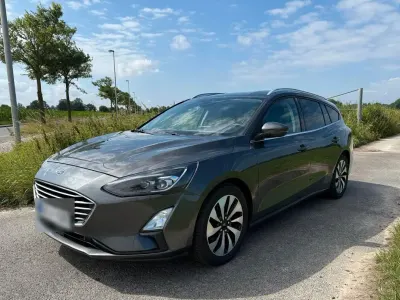 Gebraucht Ford Focus 150 PS (110 kW) 2020 Grau Limousine