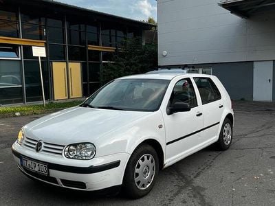 Gebraucht VW Golf IV 75 PS (55 kW) 1998 Weiß Kleinwagen