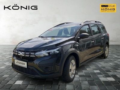 Neu Dacia Jogger Essentiel 91 PS (66 kW) 2025 Schwarz Van / Kleinbus