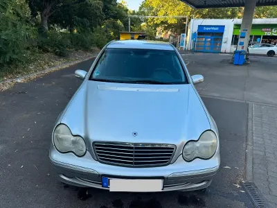 Gebraucht Mercedes C180 150 PS (110 kW) 2001 Silber Limousine