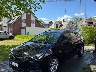 Second-hand Opel Astra Edition 145 CP (106 kW) 2022 Negru Break