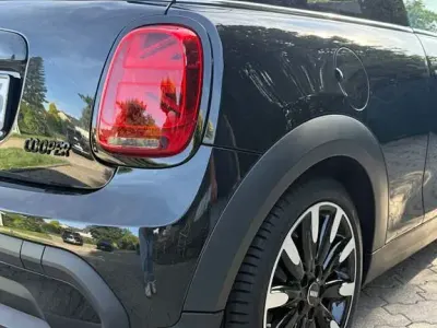 Usata Mini Cooper 136 CV (100 kW) 2023 Nero Utilitaria