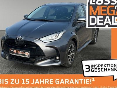 Gebraucht Toyota Yaris Basis 125 PS (91 kW) 2022 Marlingrau metallic Kleinwagen