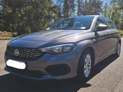 Gebraucht Fiat Tipo Pop 95 PS (69 kW) 2018 Grau Limousine