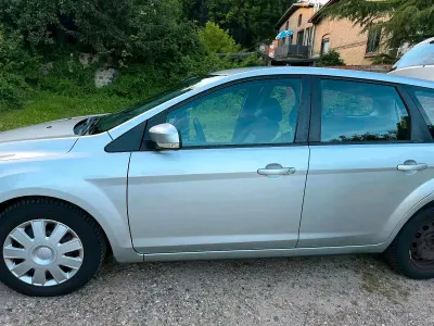 Gebraucht Ford Focus 2008 Grau Kombi