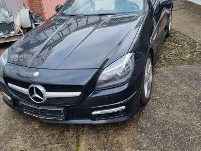 Gebraucht Mercedes SLK250 204 PS (150 kW) 2015 Schwarz Cabrio