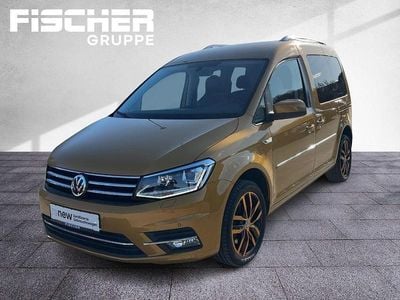 Second-hand VW Caddy Highline 150 CP (110 kW) 2017 Galben Monovolum
