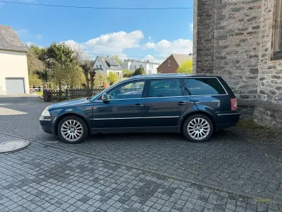Gebraucht VW Passat Exclusive 136 PS (100 kW) 2005 Blau Kombi