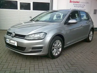Gebraucht VW Golf VII Comfortline 125 PS (91 kW) 2016 Beige Limousine