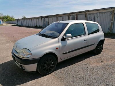 Renault Clio II