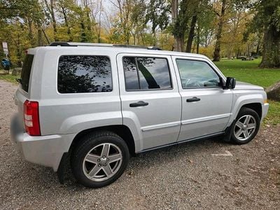 Gebraucht Jeep Patriot 170 PS (125 kW) 2009 Silber SUV