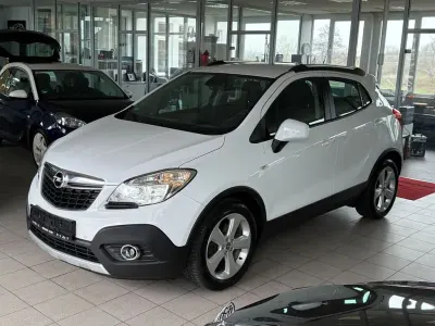 Używany Opel Mokka Edition 140 KM (102 kW) 2013 Biały SUV