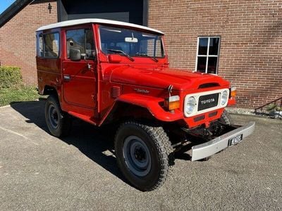 Rot Gebraucht 1983 Toyota Land Cruiser SUV | 18.500 €