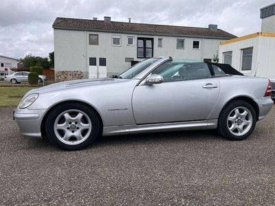 Gebraucht Mercedes SLK200 163 PS (119 kW) 2003 Silber Cabrio