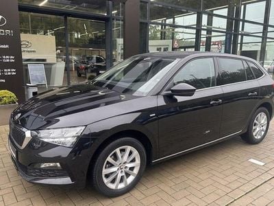Usata Skoda Scala Clever 110 CV (80 kW) 2022 Nero Utilitaria