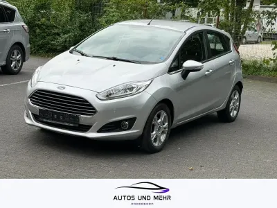 Gebraucht Ford Fiesta Trend 101 PS (74 kW) 2017 Silber Kleinwagen