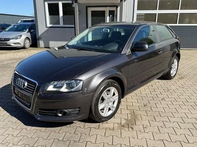Usata Audi A3 Attraction 105 CV (77 kW) 2010 Grigio Utilitaria