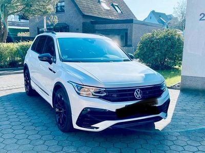 Second-hand VW Tiguan R 150 CP (110 kW) 2021 Alb SUV