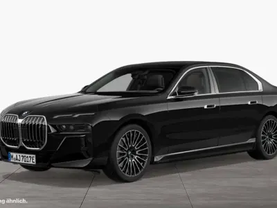 Gebraucht BMW i7 M Sport 400 kW (544 PS) 2025 Saphirschwarz Limousine