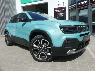 Gebraucht Jeep Avenger EV Altitude 114 kW (156 PS) 2023 Lake blue SUV